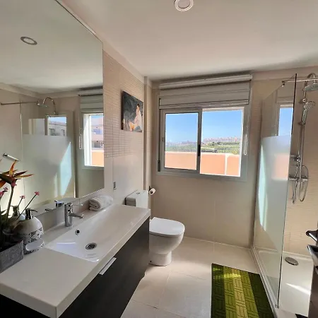 Seaview Paradise Hard Rock Apartamento